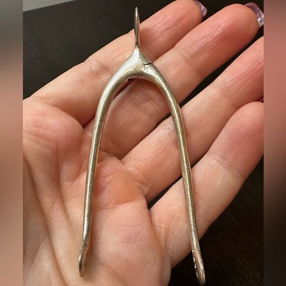 Antique Gorham marked H171 "wishbone" sterling silver sugar cube tongs! - Picture 6 of 7